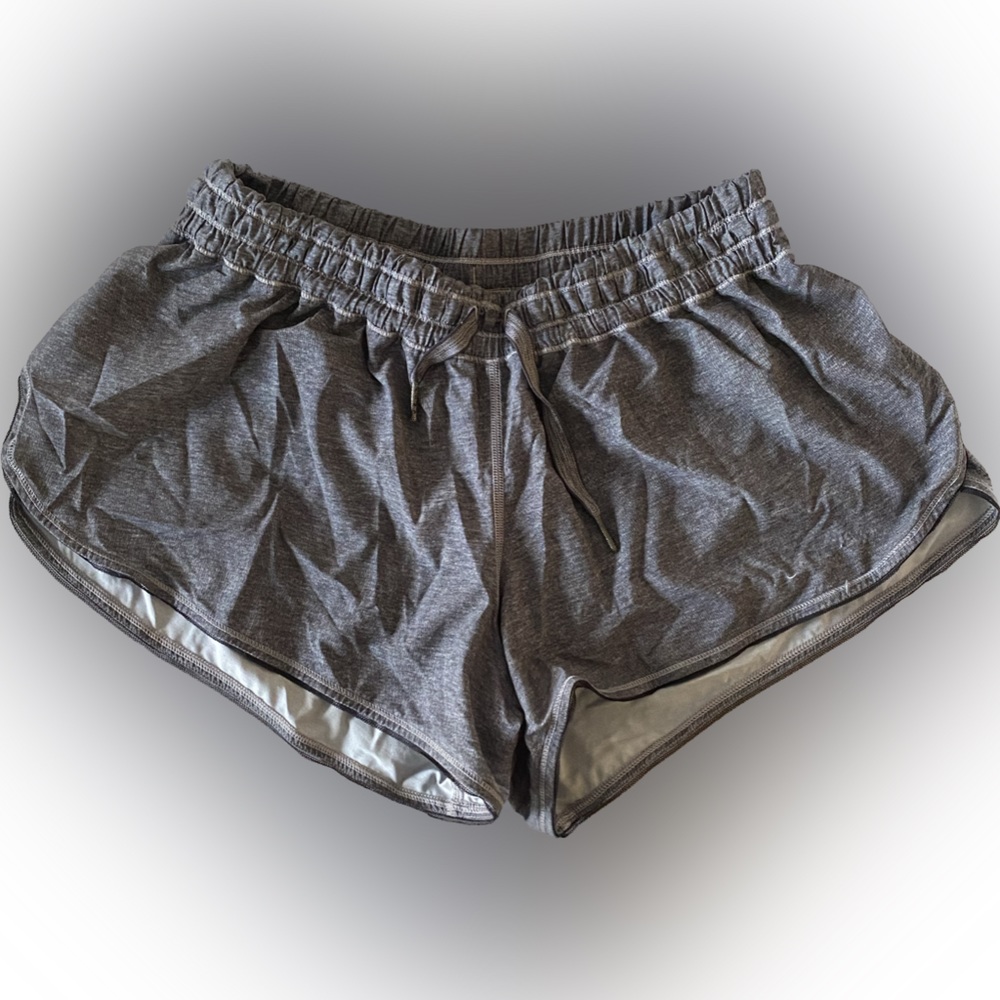 Lululemon Hotty Hot shorts Size 8 Gray